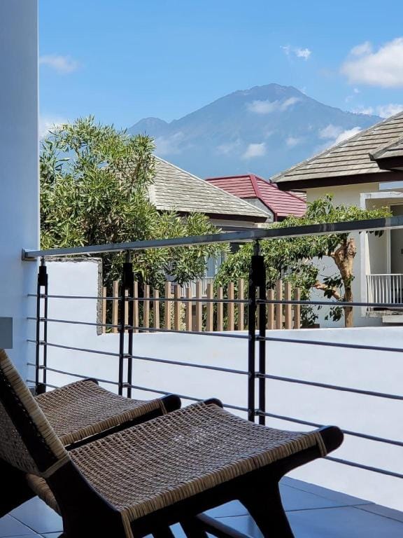 Villa Casa Leeya Private Pool at Batu City  Vacation rental in Batu