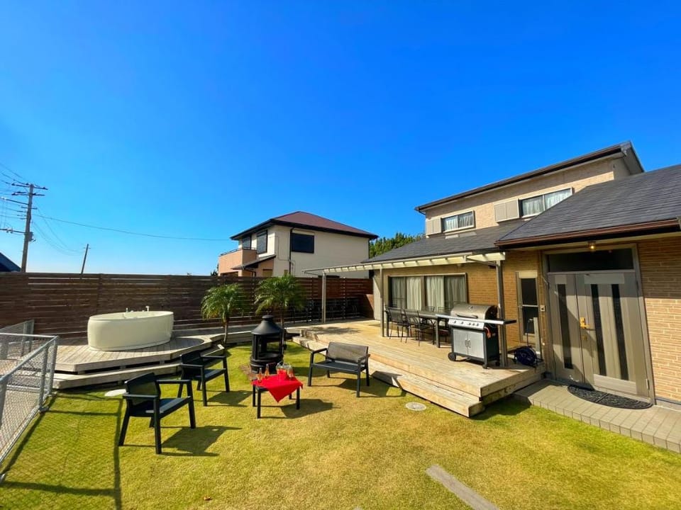 Sea Front Villa Villa in Chiba Prefecture