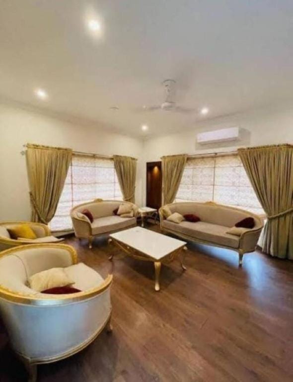 IVY Guesthouse Vacation rental in Islamabad