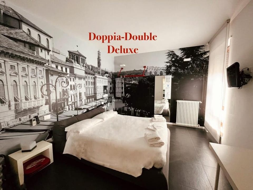 Deluxe Double Room con Bagno interno privato Apartment in Verona