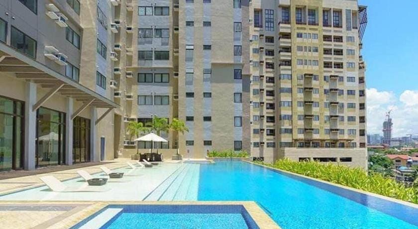 Cozy Studio Unit at Persimmon Apartment in Lapu-Lapu City