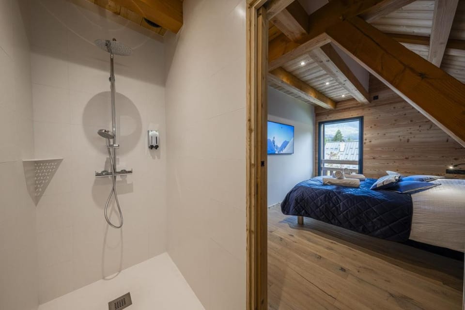 Chalet ECRIN DES VIGNES Chalet in Provence-Alpes-Côte d'Azur