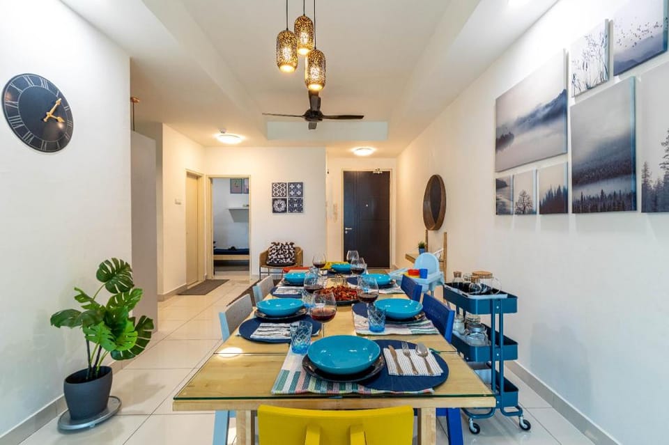 Sleep 6 3BR furnished long stay city fibre Netflix Apartment in Federal Territory of Kuala Lumpur