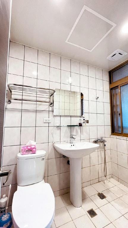 NOT（準備中，勿租） Apartment in Taiwan, Province of China