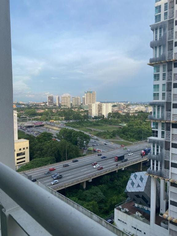 Akmal's Homestay at Menara U Vacation rental in Subang Jaya