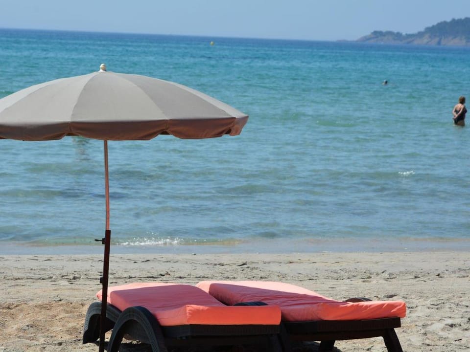 Villa in Meounes-Les-Montrieux Vacation rental in French Riviera