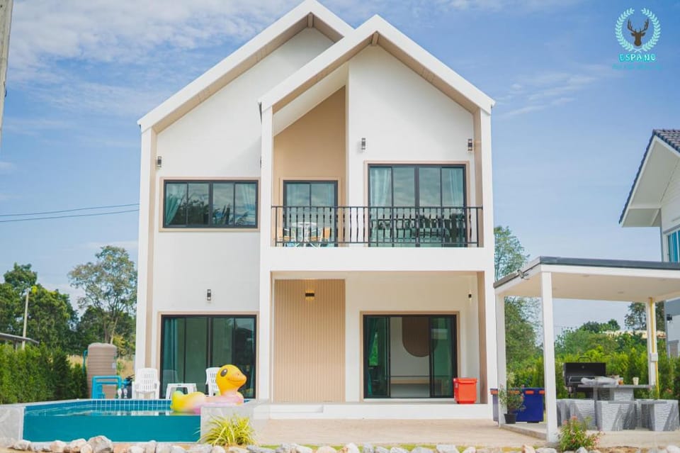 Espano Pongtalong Khaoyai Villa in Laos