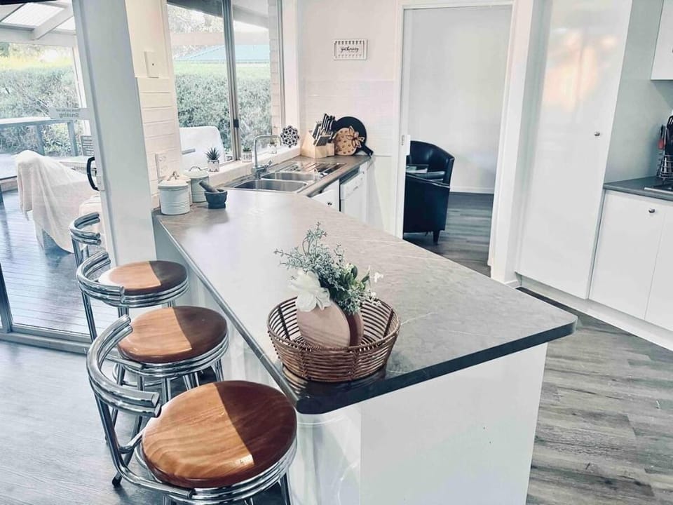 Geelong Bellarine Coastal Stays#Pet Friendly Vacation rental in Clifton Springs