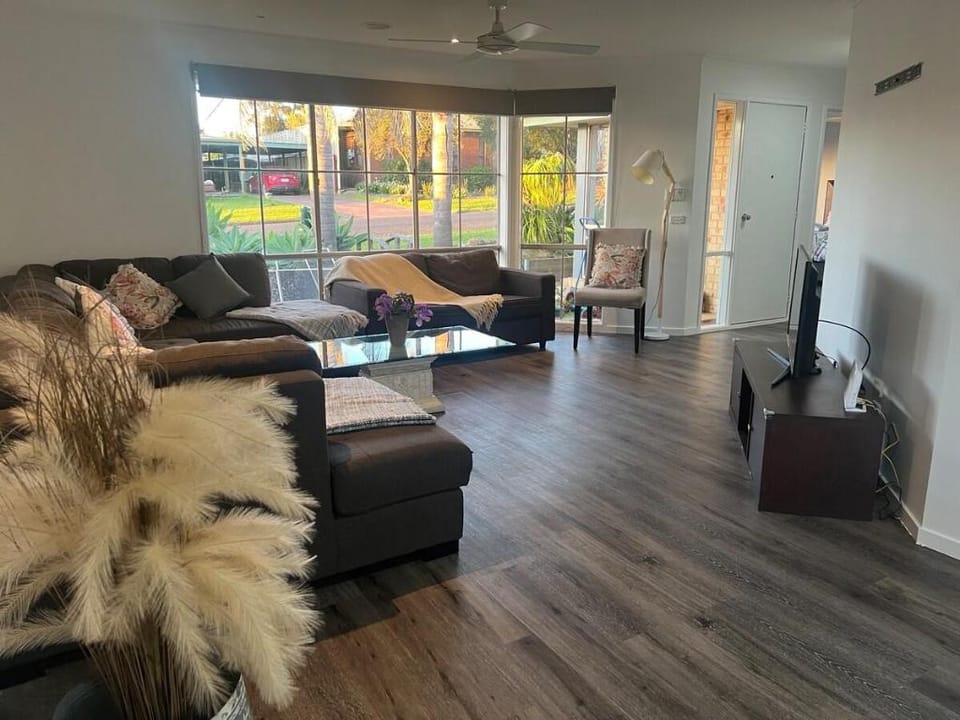 Geelong Bellarine Coastal Stays#Pet Friendly Vacation rental in Clifton Springs
