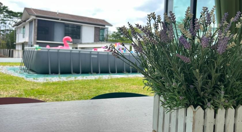Desaru 20Pax Cozy Chill villa Private Pool Hotel in Johor
