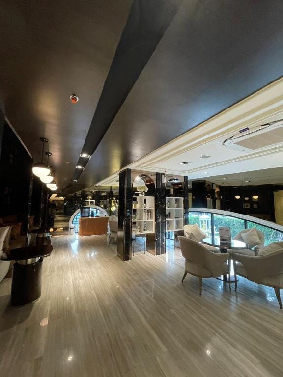 Luxury Room in Charoenkrung Near Asiatique Vacation rental in Bangkok
