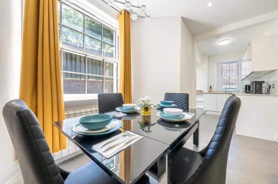 Super Deluxe 3 Bedroom Apartment Apartment in City of Westminster
