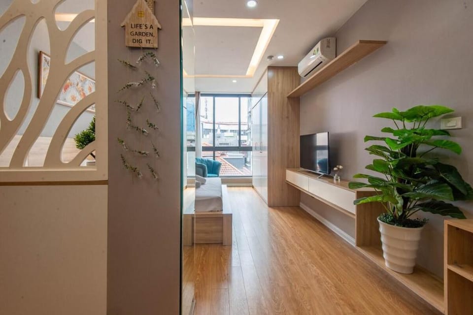 LeO House 1BR in 9/81 Linh Lang Vacation rental in Hanoi