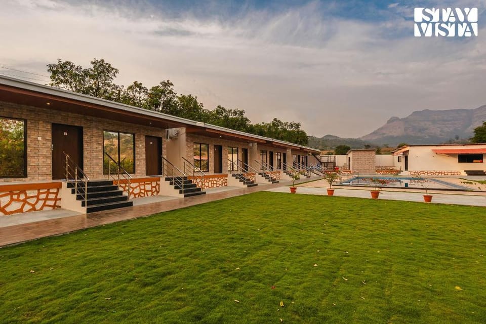 Mango Splash by VEO - Part of StayVista Villa in Maharashtra
