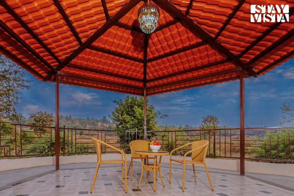 Mango Splash by VEO - Part of StayVista Villa in Maharashtra