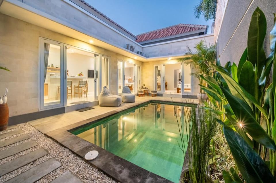 Villa Della One Villa in Kuta