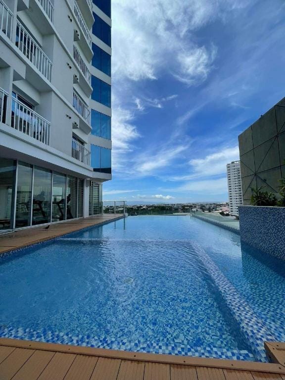 Lengs Place 2 - Inspiria Condo Studio w/ Balcony Apartment in Davao City