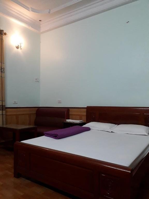 Hoang Linh Hotel Vacation rental in Vietnam