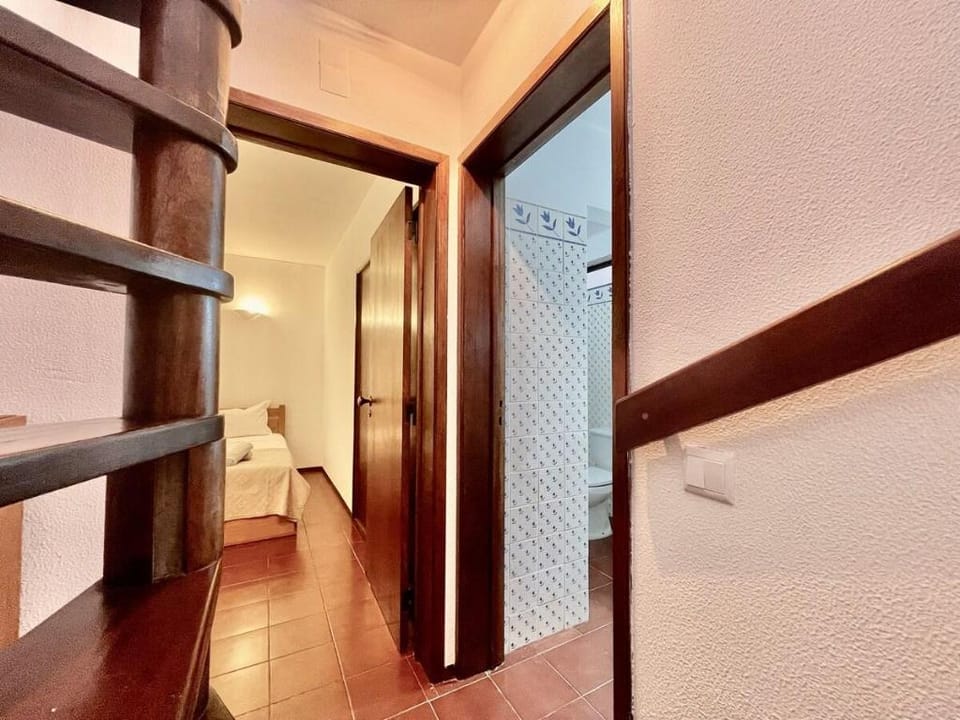 Praia do Carvoeiro 1bedroom duplex beach apartment Apartment in Carvoeiro