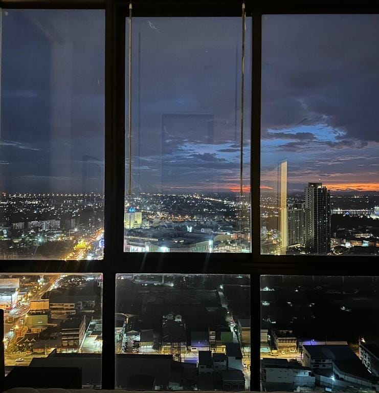 HMJ2  Entire Apt on 34th floor  KKC City center Apartment in Laos