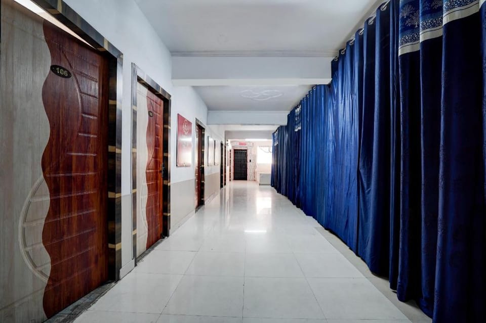 Hotel O Awadh Court Hotel in Lucknow