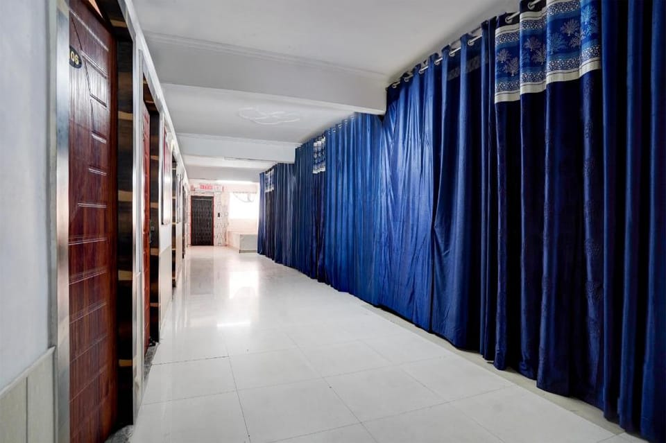 Hotel O Awadh Court Hotel in Lucknow