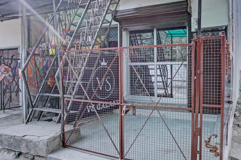 Hotel O VS GALAXY Hotel in Nepal