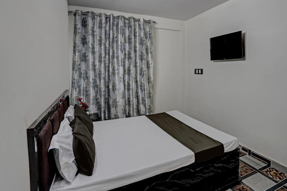 Hotel O VS GALAXY Hotel in Nepal