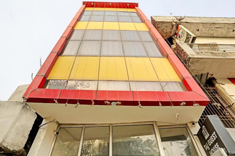 Hotel O Taj Guest House Hotel in Punjab, India