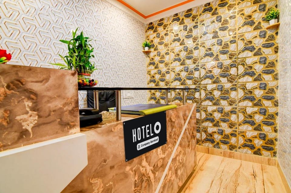 Super Hotel O Kolkata Near Acropolis Mall Formerly 7 Horse GH Hotel in Kolkata