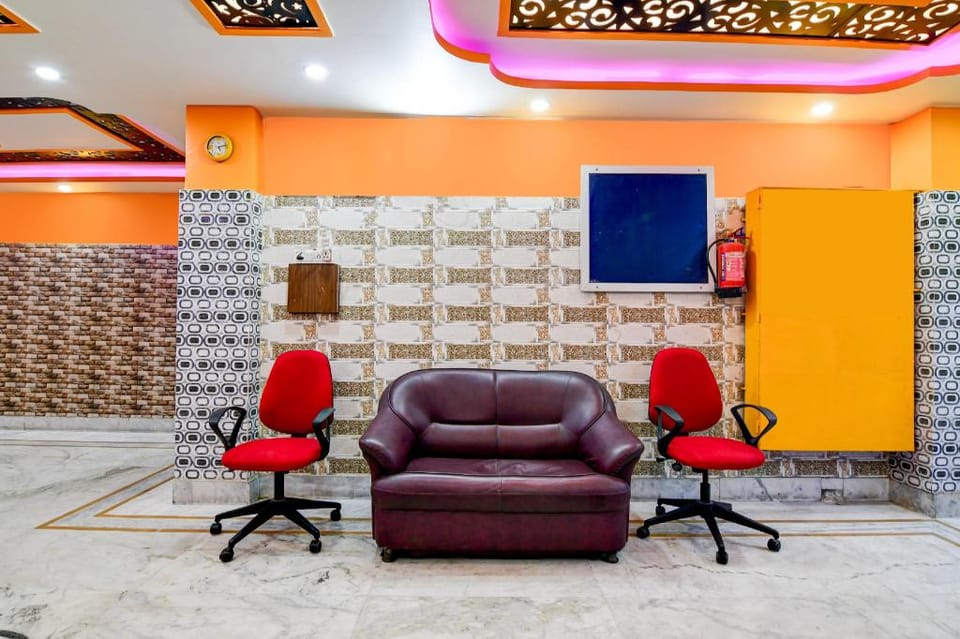 Super Hotel O Kolkata Near Acropolis Mall Formerly 7 Horse GH Hotel in Kolkata