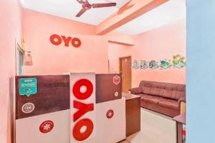 OYO N Capital Near Kengeri Bus Terminal Metro Station Vacation rental in Bengaluru