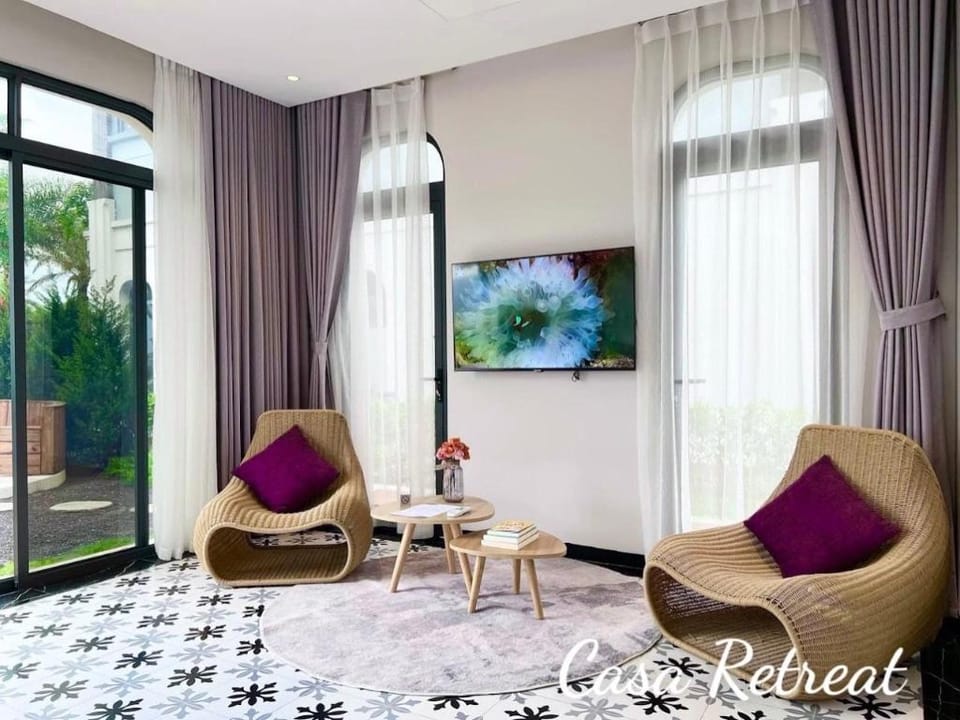 Casa Retreat Villa-Wyndham Garden Sonasea Van Don Villa in Laos