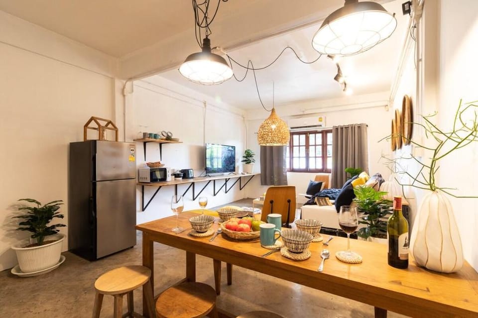 Near One Nimman 4Bedrooms TownHouse Vacation rental in Chiang Mai