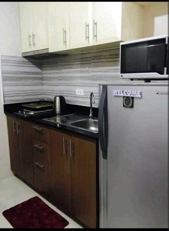 Fully Furnished Accessible to Terminal 3 Apartment in Manila City