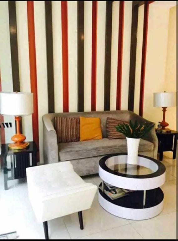 Fully Furnished Accessible to Terminal 3 Apartment in Manila City