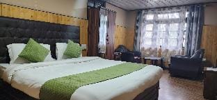 VERONICA ALPINA HOME STAY, DARJEELING INDIA Vacation rental in Darjeeling