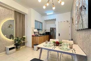 Designer Suite Alanis @ KLIA Vacation rental in Selangor, Malaysia