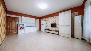 wave guest house Bed and Breakfast in Gyeonggi-do