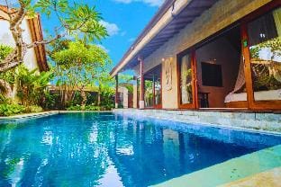 Imperial Paradise 3 BR Villa With Pool NE109A Villa in North Kuta