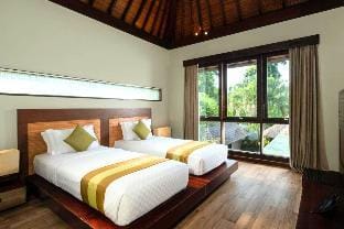 Luxury 2 BR Private Pool Villa IR84A Villa in Kuta