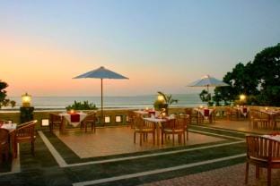 Comfortable 1 BR Superior Room IR85A Apartment in Kuta