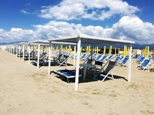 Italy, Chalet at campsite by the Sea, Pisa, Lucca Vacation rental in Viareggio