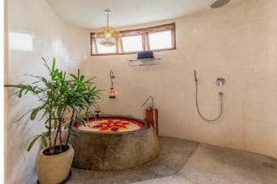 Cozy 1 BR with Tropical View Y032 Vacation rental in Ubud