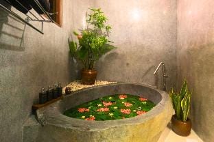 Cozy 1 BR with Tropical View ZN35 Vacation rental in Ubud