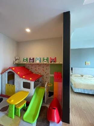 Kids Friendly Swiss Garden Residence view klcc Apartment in Federal Territory of Kuala Lumpur