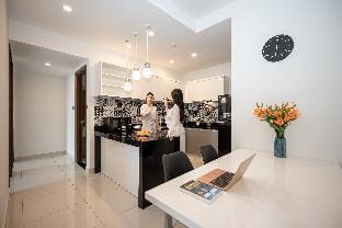 Saigon Royal Apartment 2BR with Panorama City View Apartment in Ho Chi Minh City