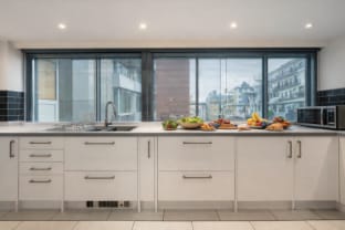 Super Deluxe Two-bedroom apartment Apartment in City of Westminster
