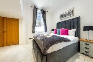 Victorian Style One-bedroom apartment Apartment in City of Westminster
