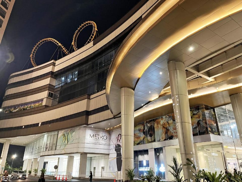 Transpark Cibubur by Icha Rooms Hotel in West Java